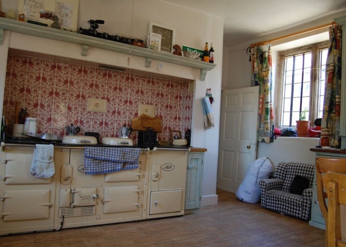 4. Kitchen With Table