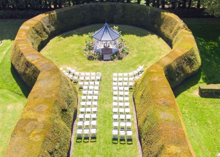 28. Formal Gardens, Garden (Rear, Large)