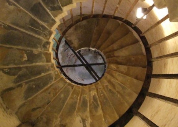 13. Stairway / Staircase, Staircase (Spiral)