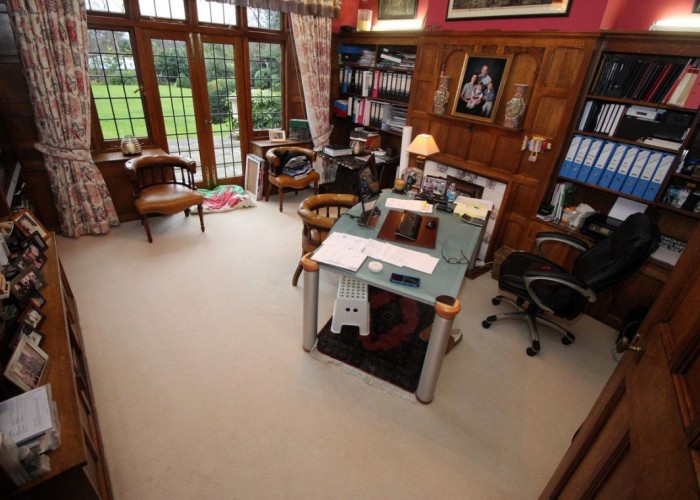 24. Home Office / Study