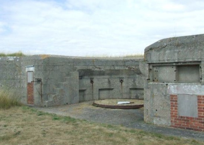 11. Bunker