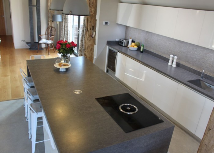 5. Kitchen (With Island)