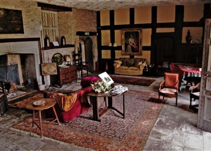 13. Livingroom
