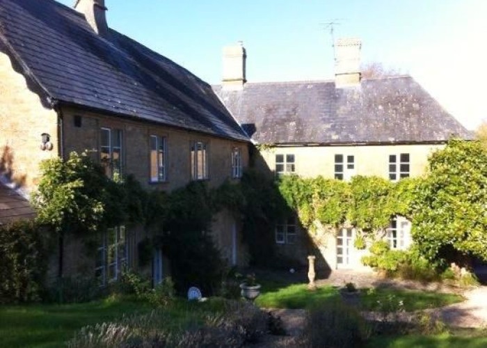 1. House / Cottage
