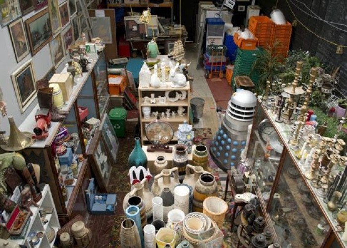 1. Warehouse (Medium)