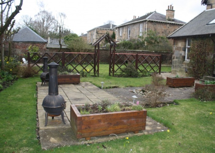 33. Gardens