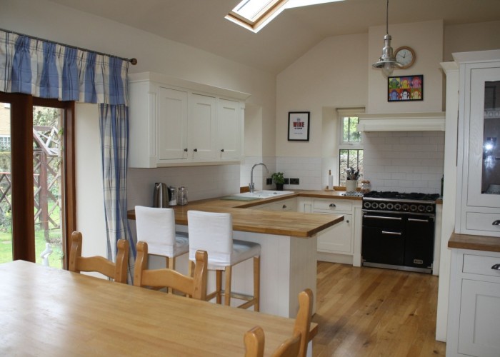 5. Kitchen (Cream or White units)