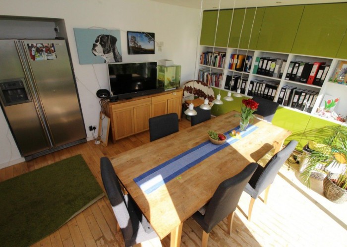 6. Diningroom