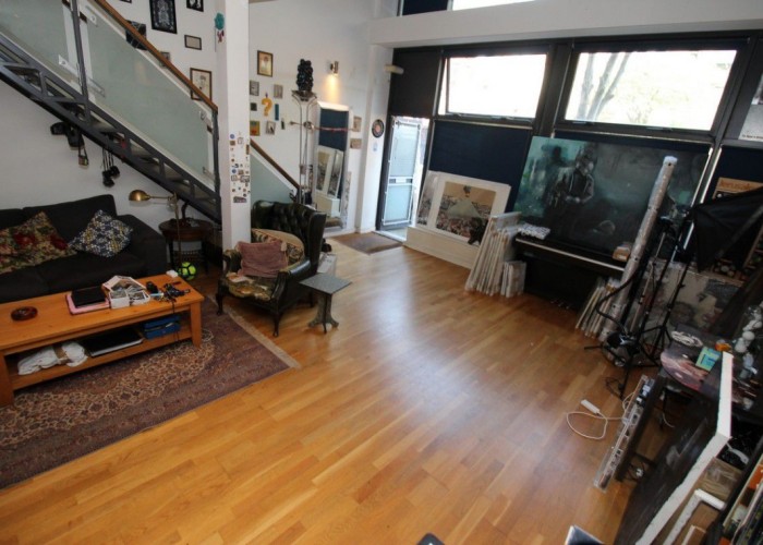 4. Livingroom