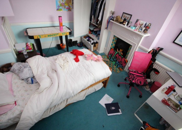 23. Bedroom (Childrens)