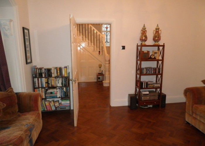 5. Livingroom