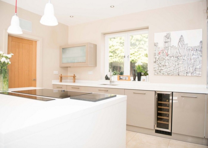 4. Kitchen (With Island)