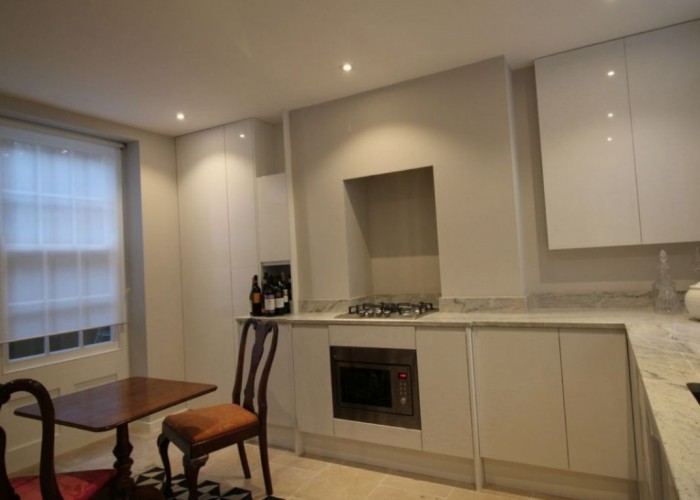 6. Kitchen (Cream or White units)