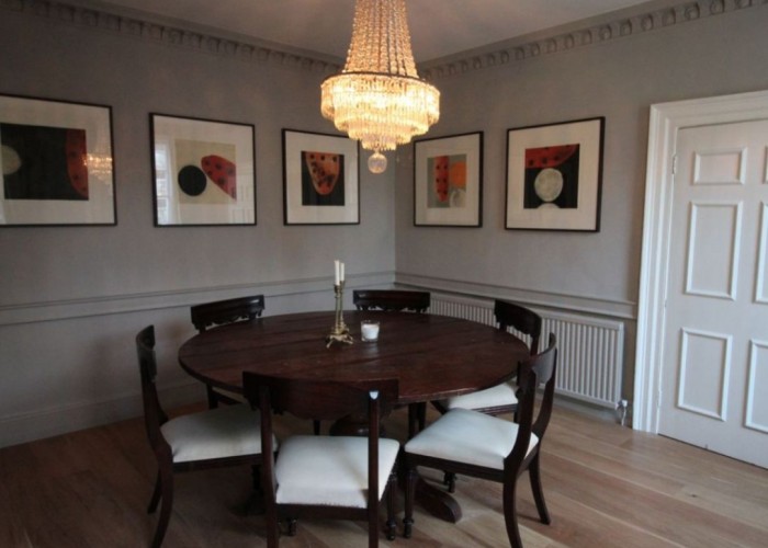 8. Diningroom