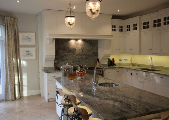 5. Kitchen (With Island)
