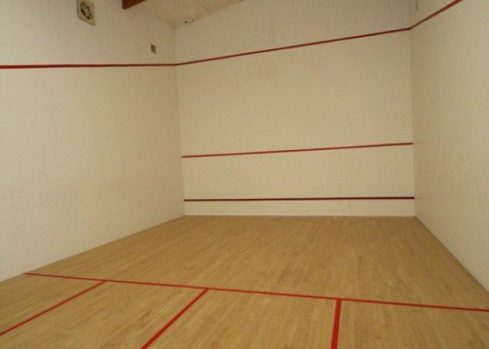 30. Sports Courts / Hall