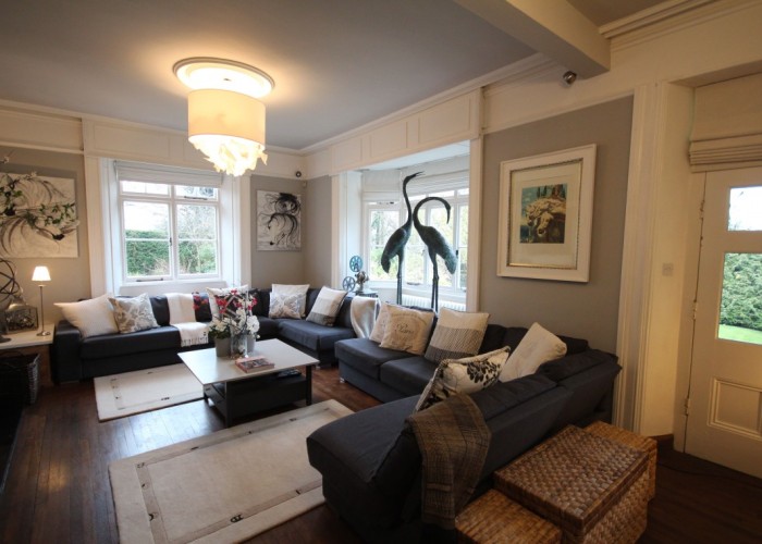 4. Livingroom