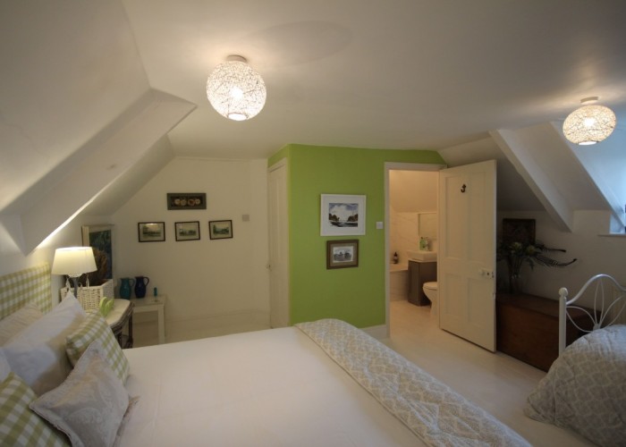 37. Bedroom (Double)