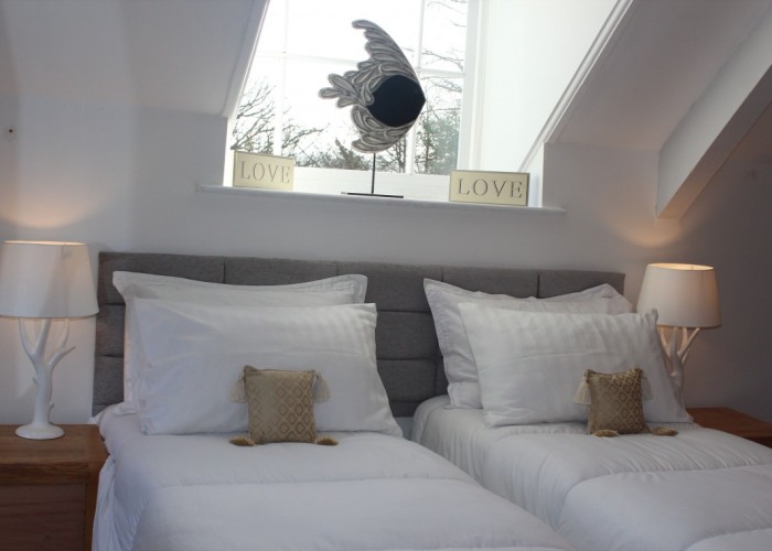 58. Bedroom (Double)