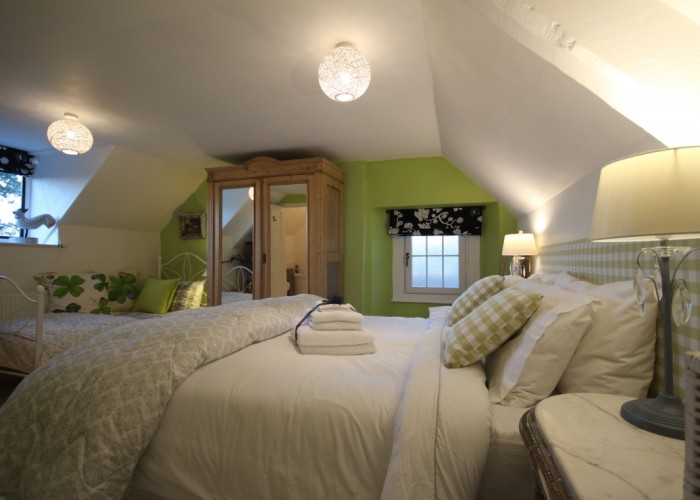 61. Bedroom (Double)