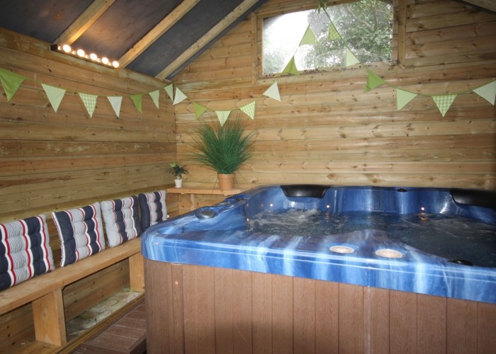 83. Hot Tub/Jacuzzi