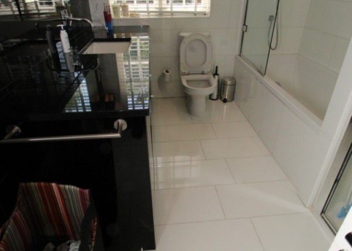 25. Bathroom