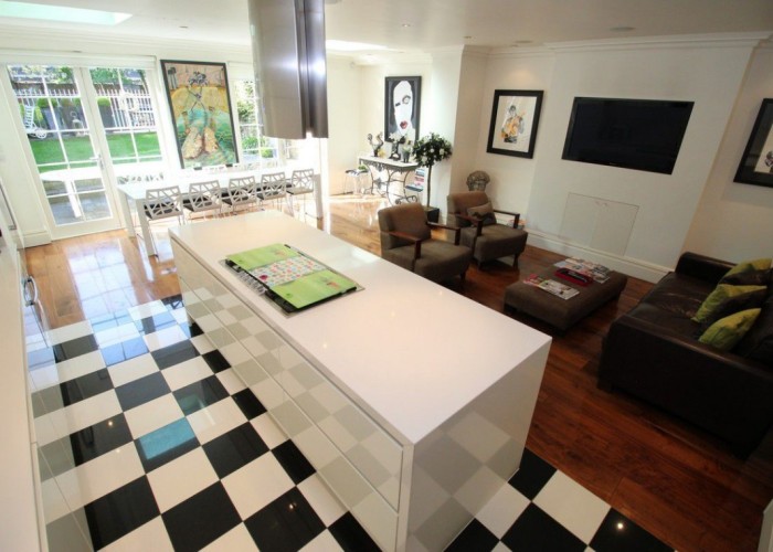 2. Kitchen (With Island)