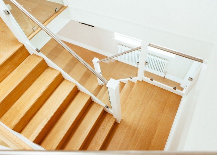 18. Stairway / Staircase