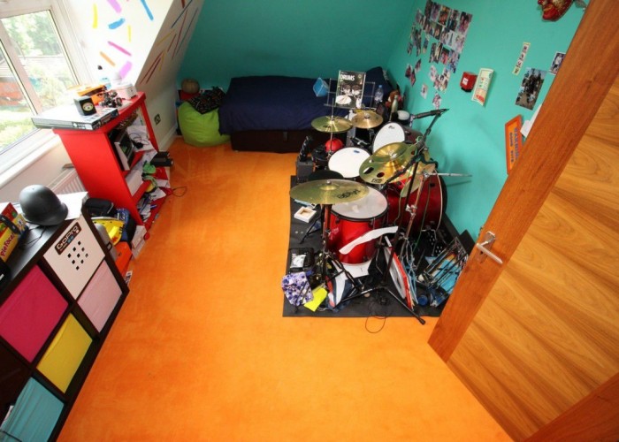 32. Bedroom (Childrens)