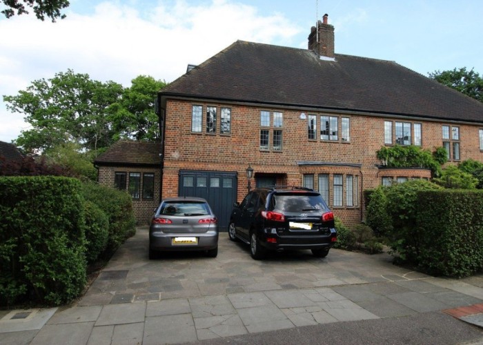 50. House / Cottage Exterior