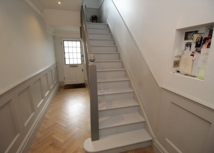 17. Stairway / Staircase