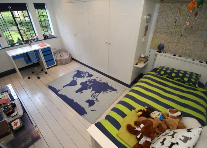25. Bedroom (Childrens)
