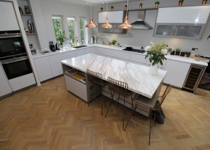 5. Kitchen (With Island)
