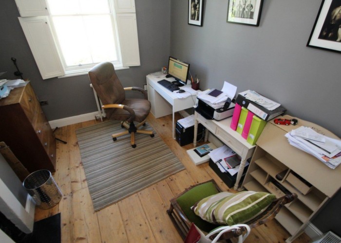 10. Home Office / Study