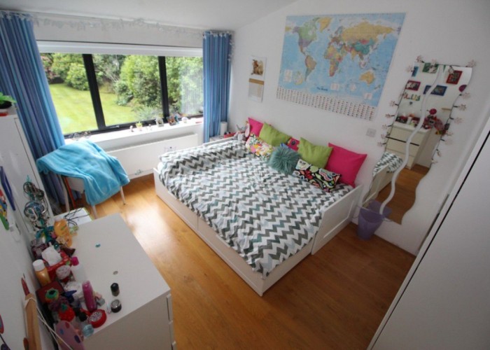 43. Bedroom (Childrens)