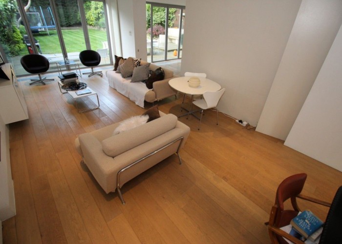 16. Livingroom