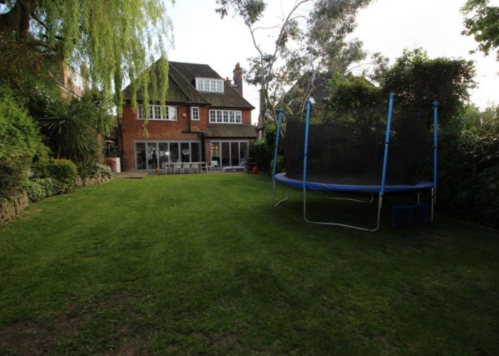 47. Gardens