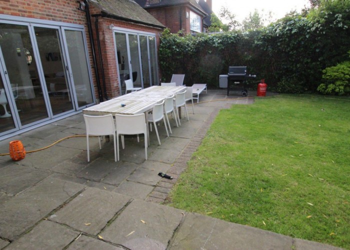 49. Patio / Veranda