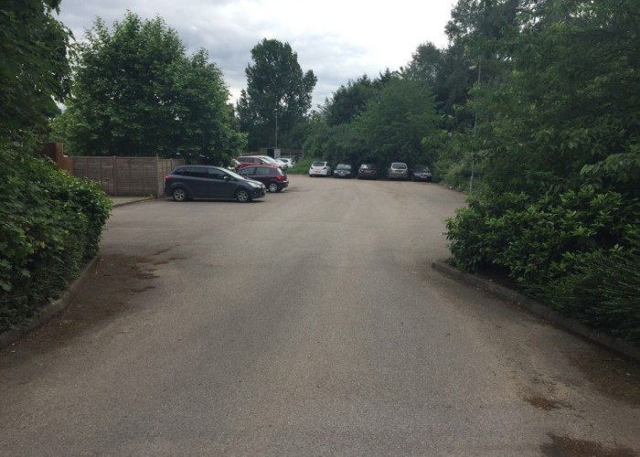 17. Car Park (Large)
