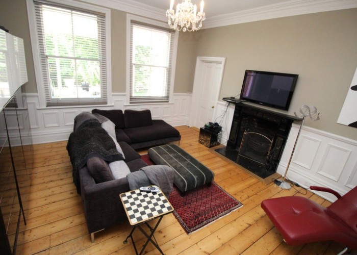 8. Livingroom