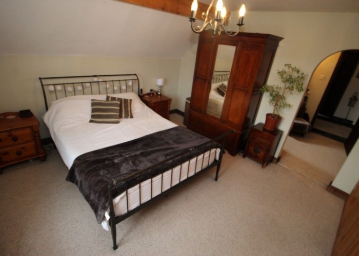 25. Bedroom (Double)