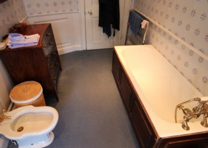 34. Bathroom