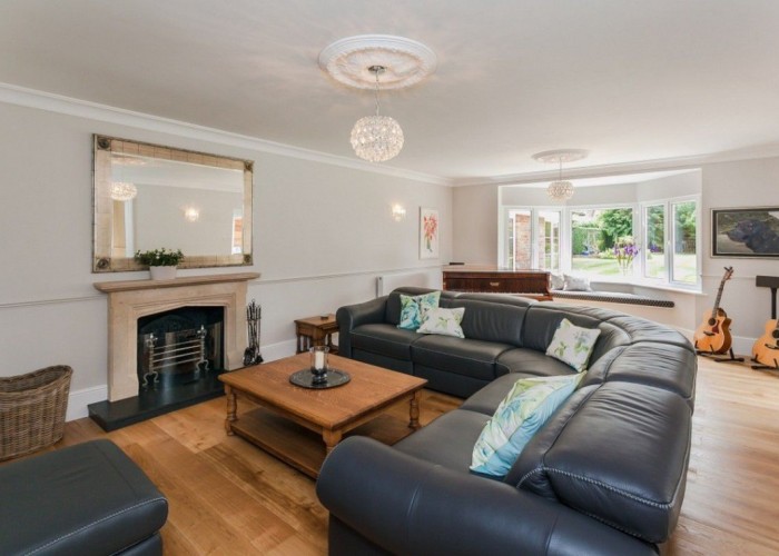 2. Livingroom