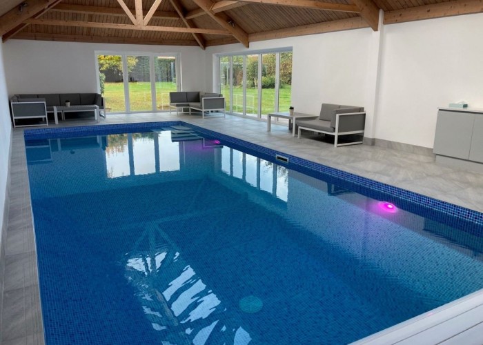 32. Swimming-pool