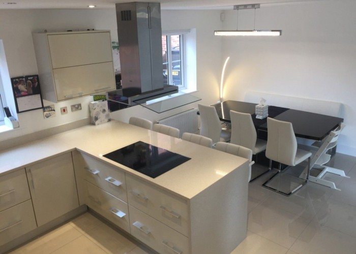 8. Kitchen (With Island)