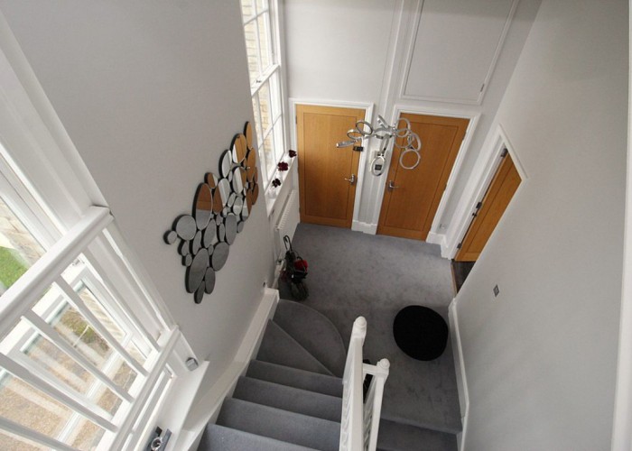 4. Staircase (Spiral)
