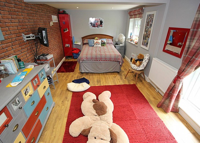 24. Bedroom (Childrens)