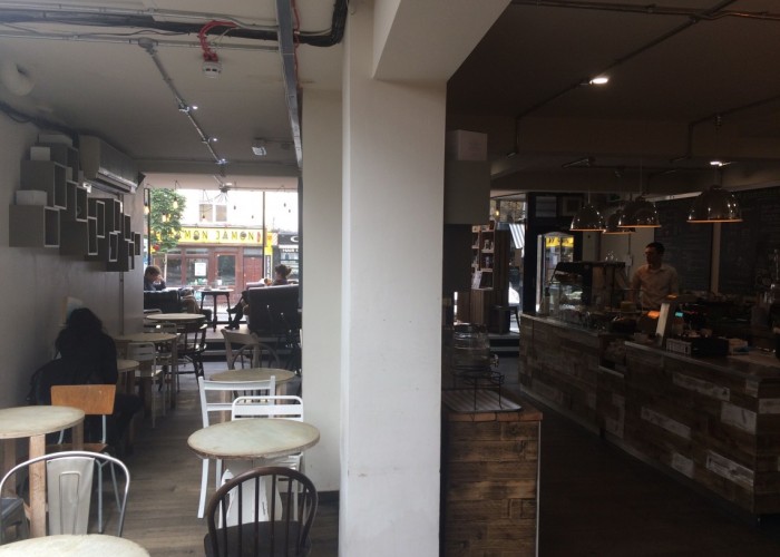 2. Cafe