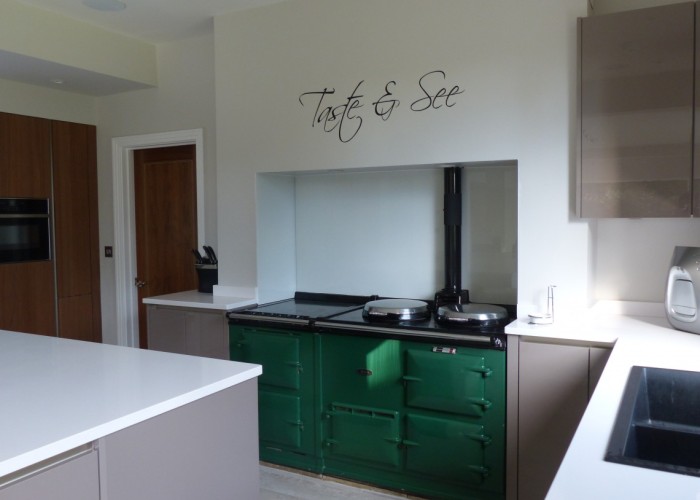 5. Kitchen (Cream or White units)