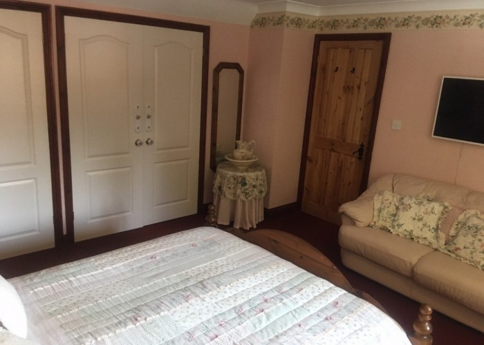 19. Bedroom (Double)